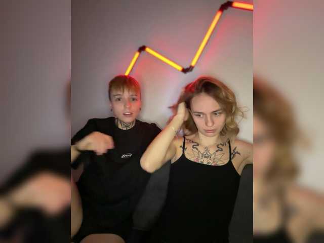 BabyBloommm – webcam model profile photo