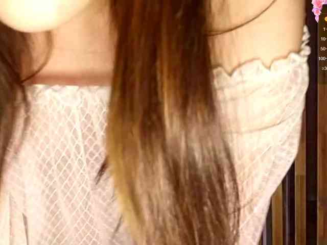 MapleDunford Live Webcam on BongaCams