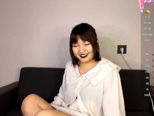 JenelleKounlavong's BongaCams show and profile