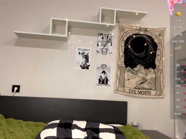 JenelleKounlavong's BongaCams show and profile