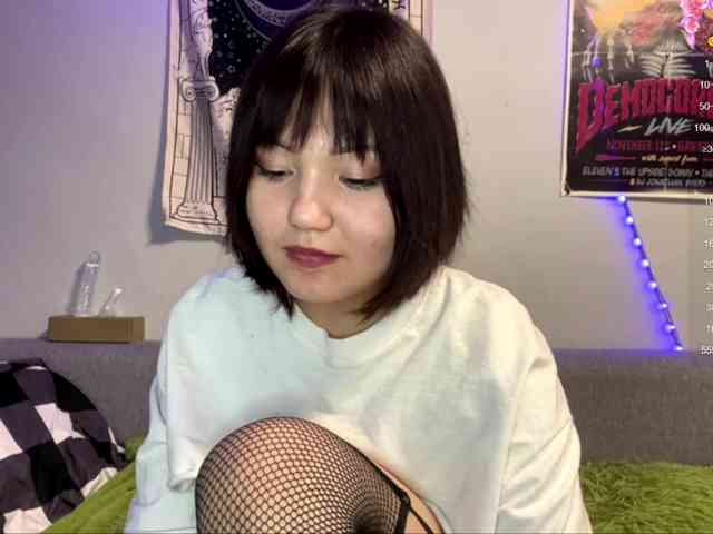 JenelleKounlavon... Live Webcam on BongaCams