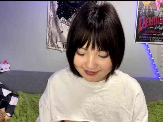 JenelleKounlavon... Live Webcam on BongaCams