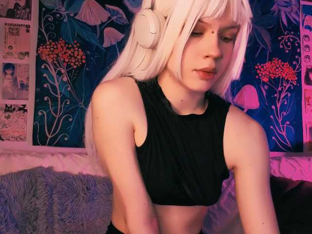 PeacchyPawss's Thumb Image