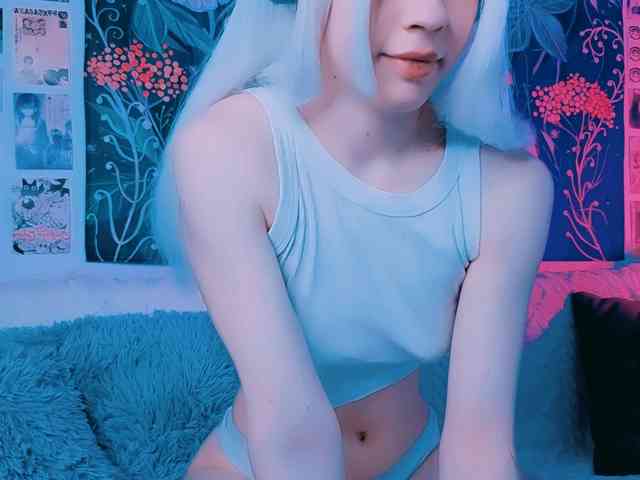 PeacchyPawss Live Webcam on BongaCams