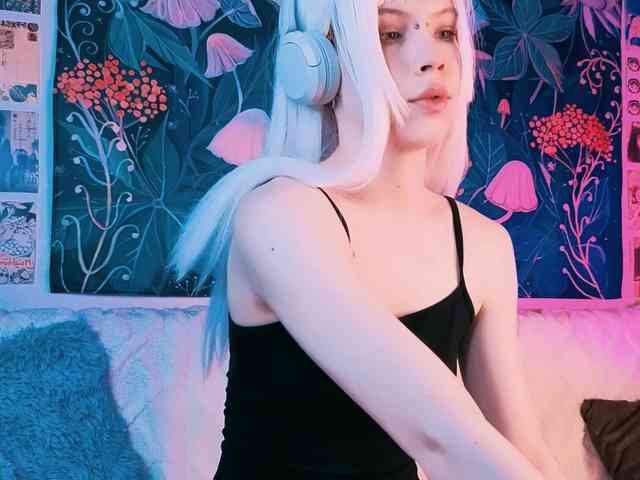 PeacchyPawss PeacchyPawss