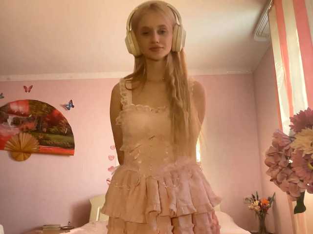 LeilaGerveler's BongaCams show and profile