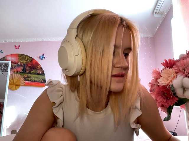 LeilaGerveler's BongaCams show and profile