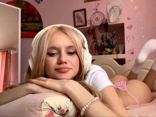 LeilaGerveler's BongaCams show and profile