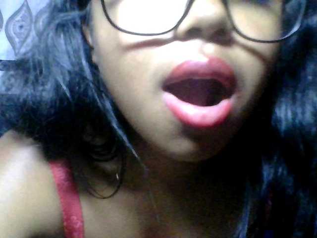 ALYASH's BongaCams show and profile