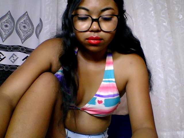 ALYASH's BongaCams show and profile