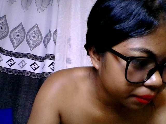 ALYASH's BongaCams show and profile