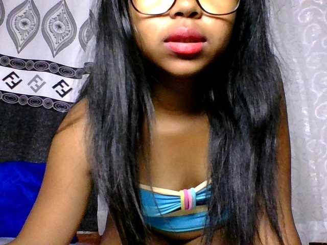 ALYASH's BongaCams show and profile