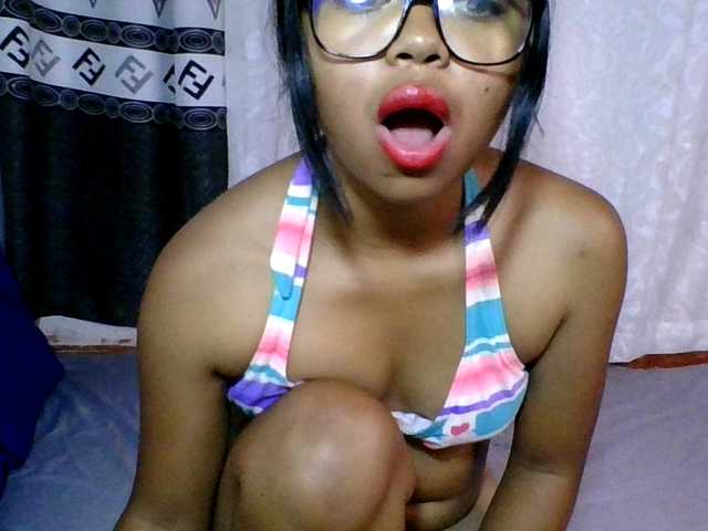 ALYASH's BongaCams show and profile