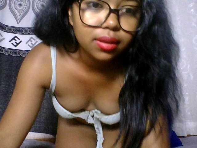 ALYASH's BongaCams show and profile