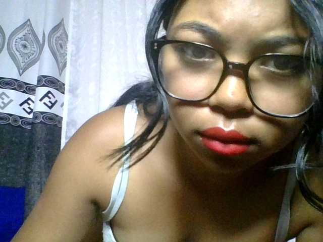 ALYASH's BongaCams show and profile