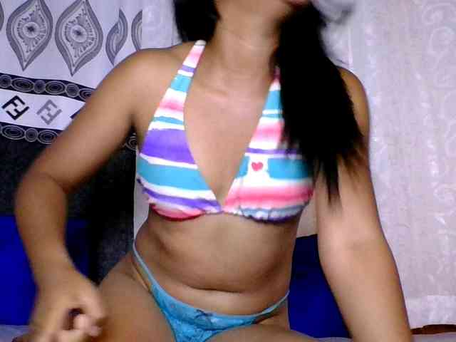 ALYASH Live Webcam on BongaCams