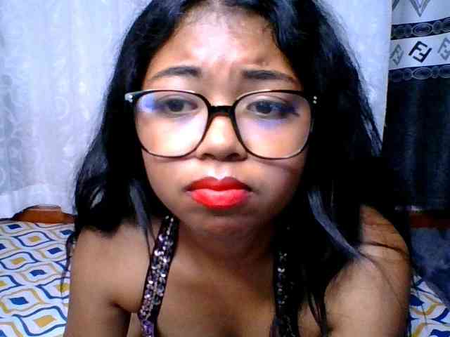 ALYASH Live Webcam on BongaCams