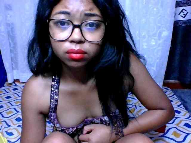 ALYASH Live Webcam on BongaCams