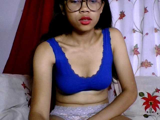 AKANE-WHITE – webcam model profile photo