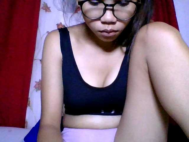 AKANE-WHITE's BongaCams show and profile