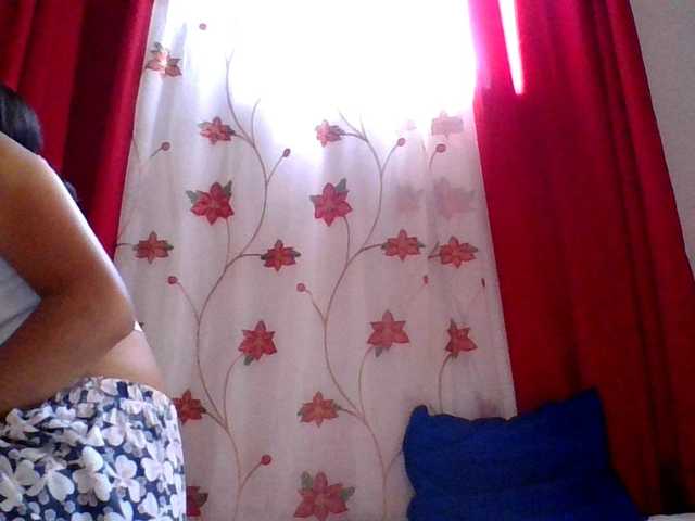 AKANE-WHITE's BongaCams show and profile