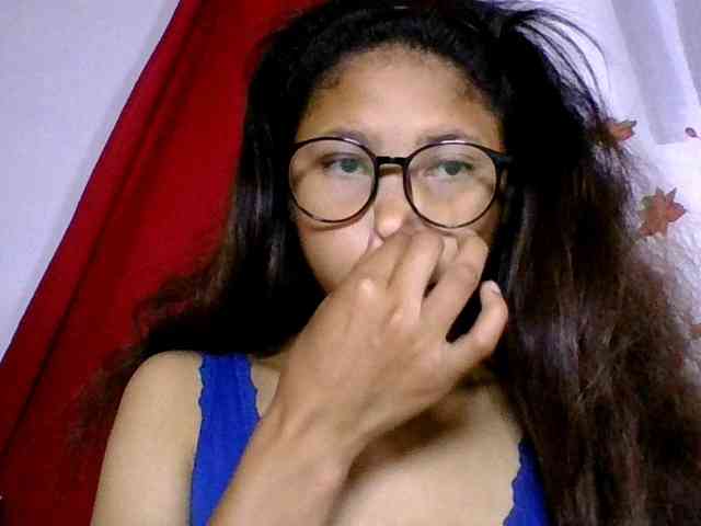 AKANE-WHITE AKANE-WHITE