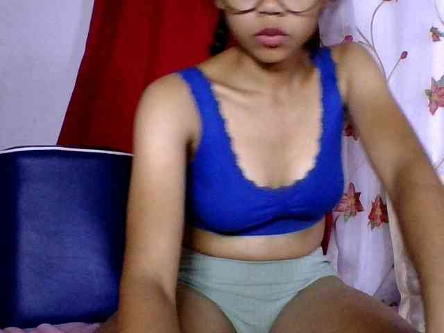 AKANE-WHITE AKANE-WHITE