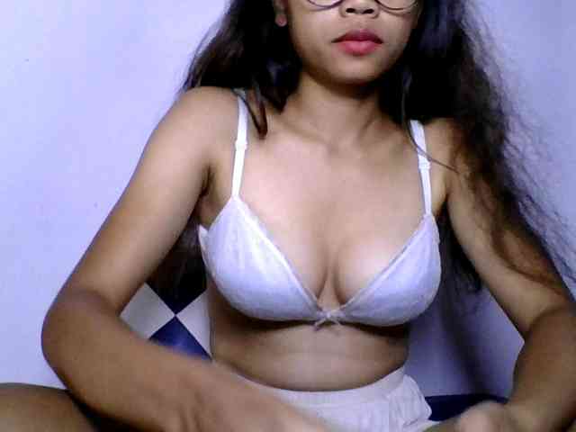 AKANE-WHITE AKANE-WHITE