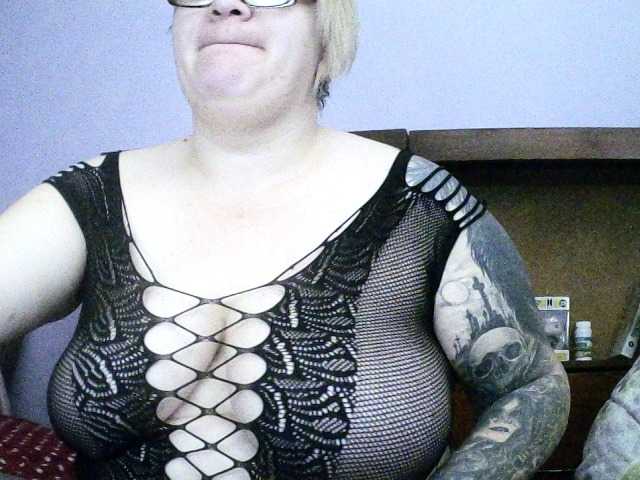 sweetmommy – webcam model profile photo