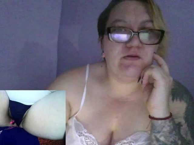 sweetmommy's BongaCams show and profile