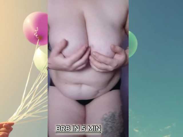 sweetmommy's BongaCams show and profile