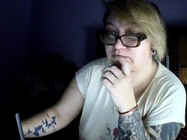 sweetmommy's BongaCams show and profile