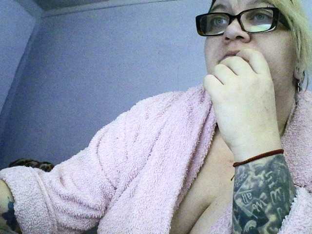 sweetmommy – webcam model profile photo