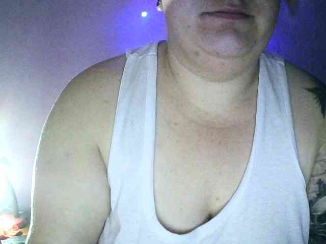 sweetmommy Live Webcam on BongaCams