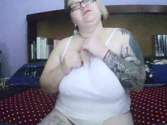 sweetmommy webcam