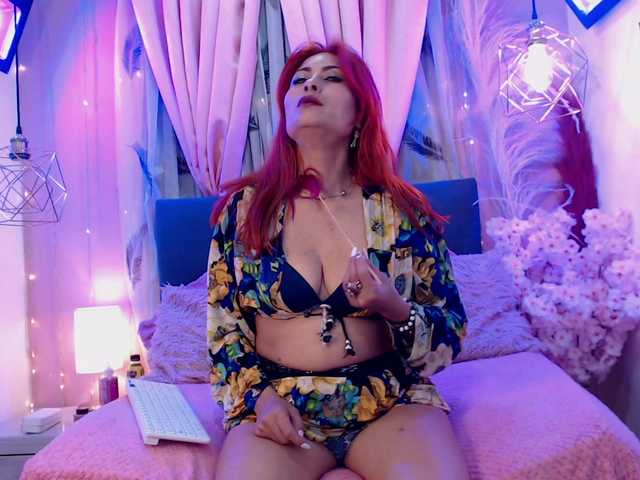 DULCE-DELICIOUS's BongaCams show and profile