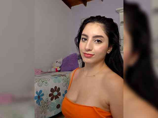 Esmeralda-Rossi Esmeralda-Rossi