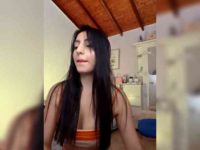 Esmeralda-Rossi webcam