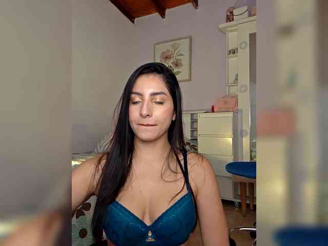 Esmeralda-Rossi Esmeralda-Rossi