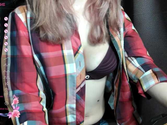 ScarletWitch666's BongaCams show and profile