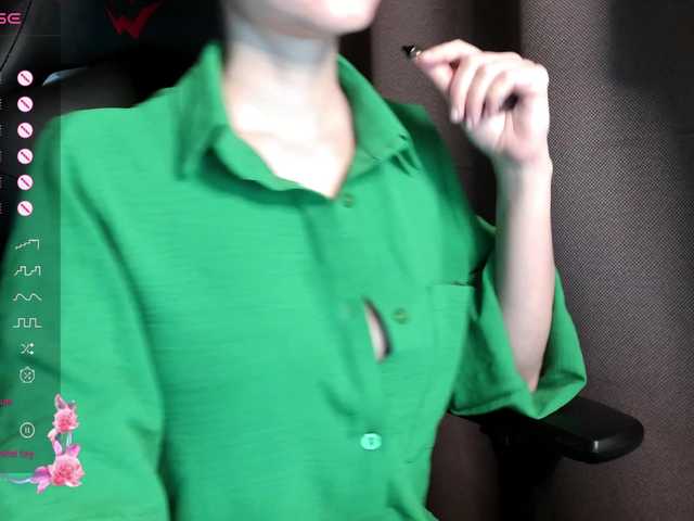 ScarletWitch666's BongaCams show and profile