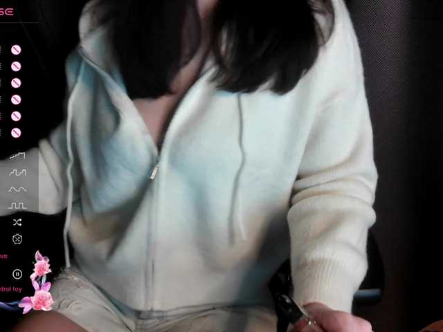 ScarletWitch666's BongaCams show and profile