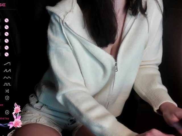 ScarletWitch666's BongaCams show and profile