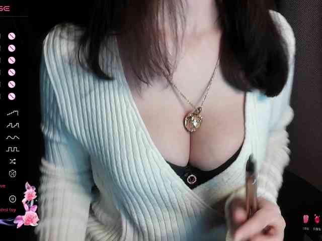 ScarletWitch666 webcam