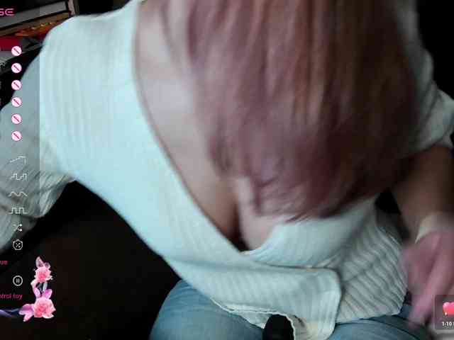 ScarletWitch666 webcam