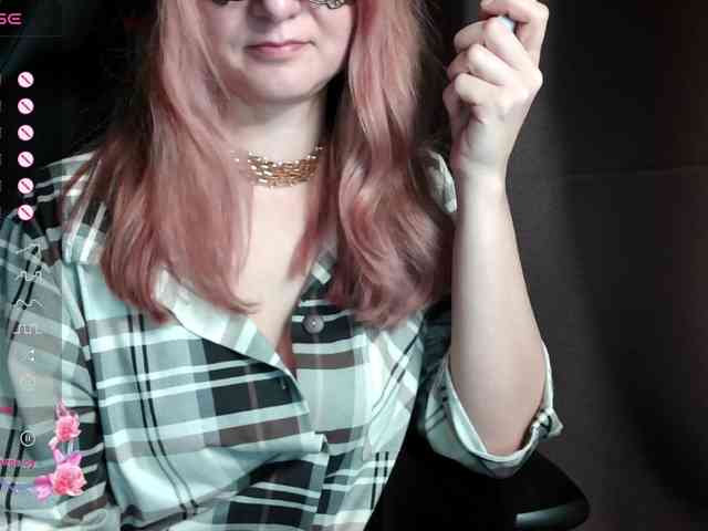 ScarletWitch666 webcam