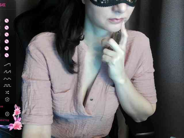 ScarletWitch666 webcam