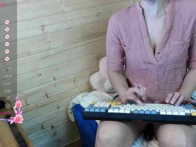 ScarletWitch666 webcam