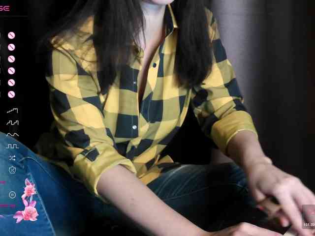 ScarletWitch666 webcam