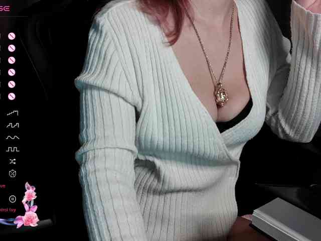 ScarletWitch666 webcam